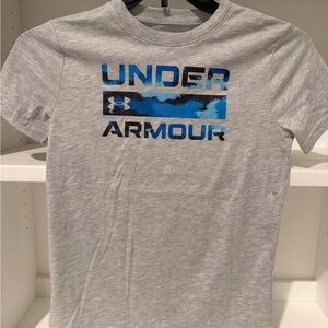 Under Armour Kids T-Shirt in Gray and Blue